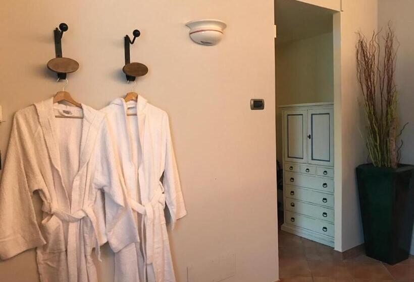 شقة غرفة واحدة, Residence Ulivi