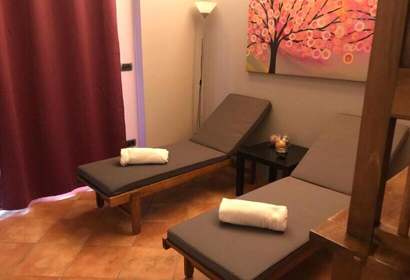 شقة غرفة واحدة, Residence Ulivi