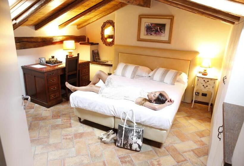 デラックスルーム, Locanda Osteria Marascia