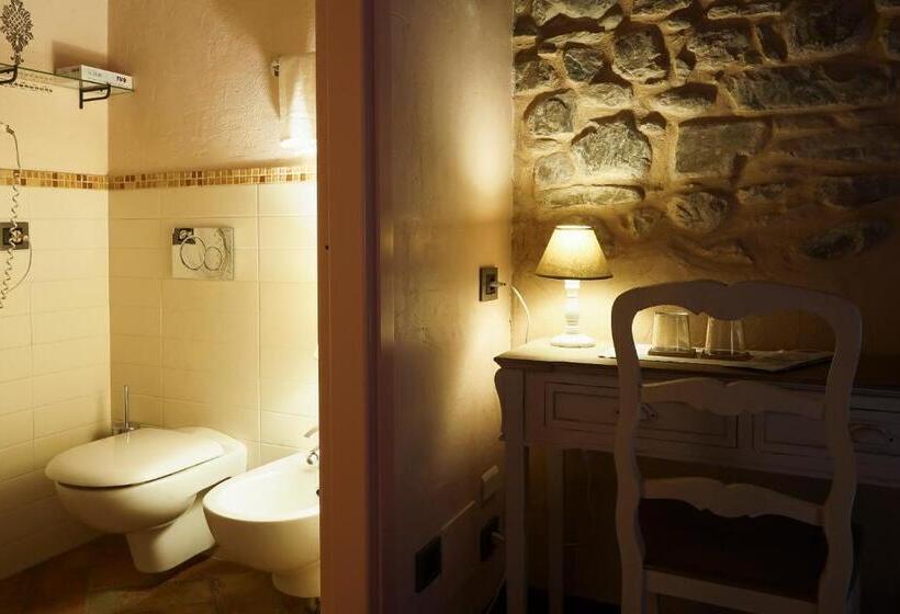 バルコニー付きスタンダードルーム, Locanda Osteria Marascia