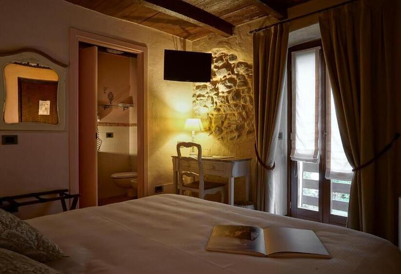 バルコニー付きスタンダードルーム, Locanda Osteria Marascia