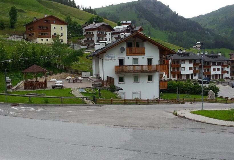Апартаменты 1 Спальня, Alpenroyal Arabba