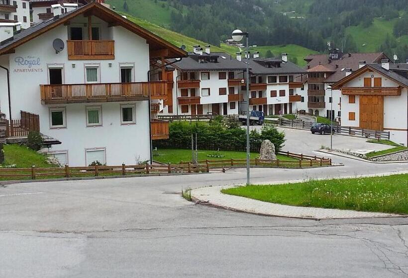 Апартаменты 2 Спальни, Alpenroyal Arabba