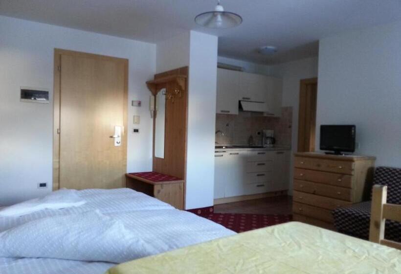 スタンダードスタジオ, Alpenroyal Arabba