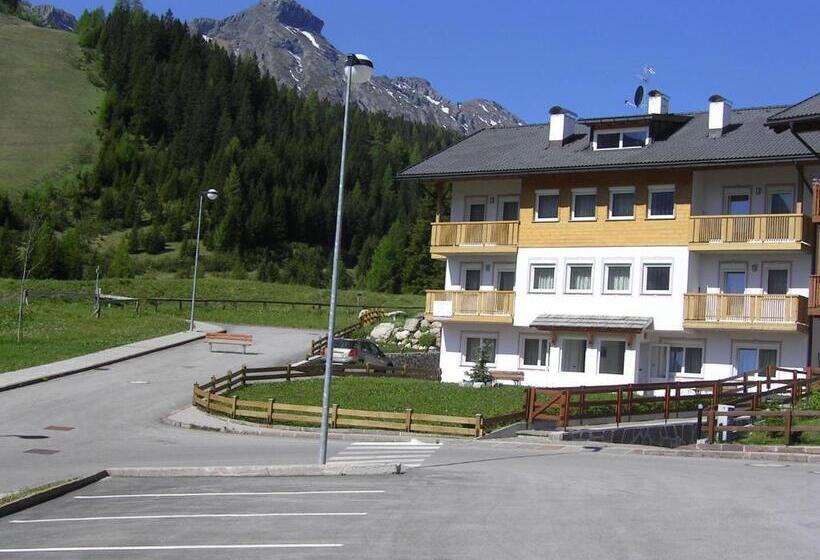 ２ベッドルームアパートメント, Alpenroyal Arabba