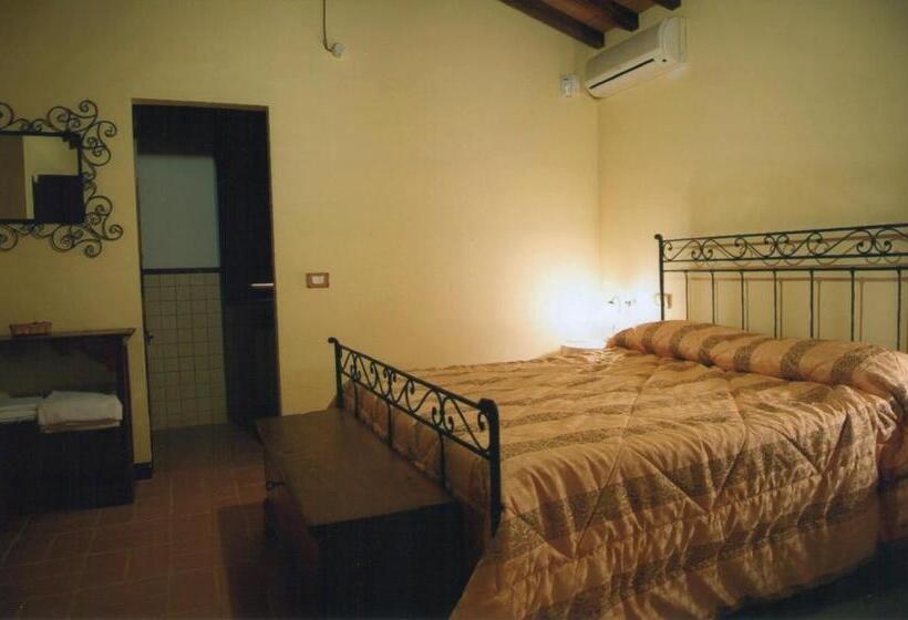 Семейные Апартаменты, Azienda Agrituristica I Tre Casali