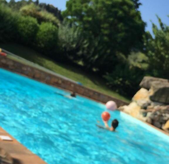 Студия Стандарт, Azienda Agrituristica I Tre Casali