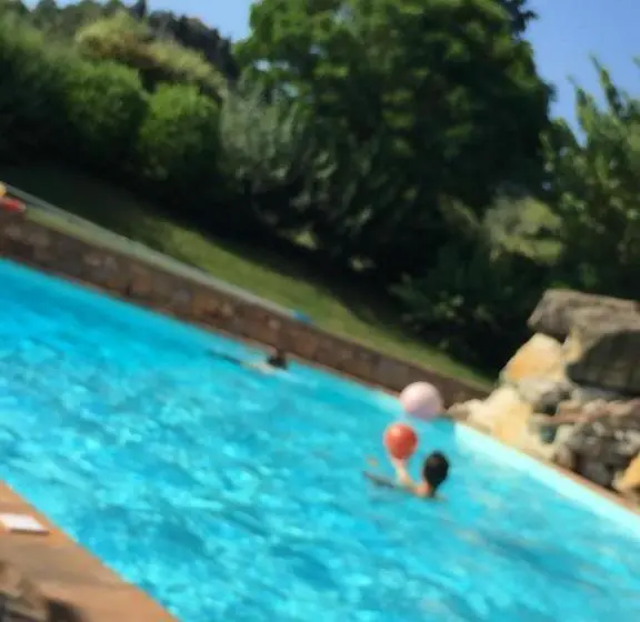 スタンダードスタジオ, Azienda Agrituristica I Tre Casali