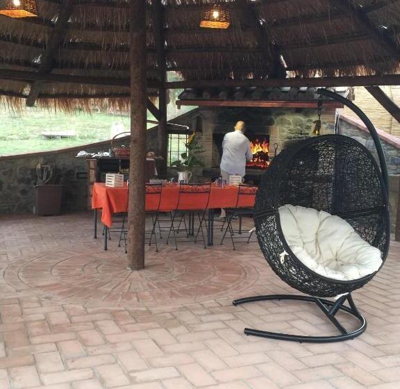 Семейные Апартаменты, Azienda Agrituristica I Tre Casali