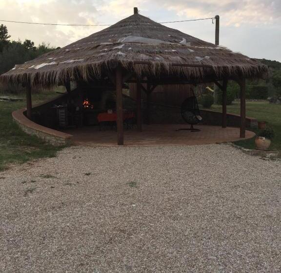 Семейные Апартаменты, Azienda Agrituristica I Tre Casali