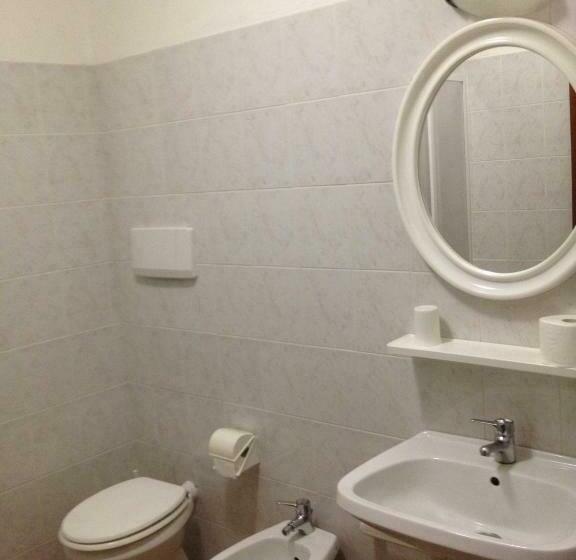 חדר סטנדרט לשלושה, I Puntoni Agriturismo