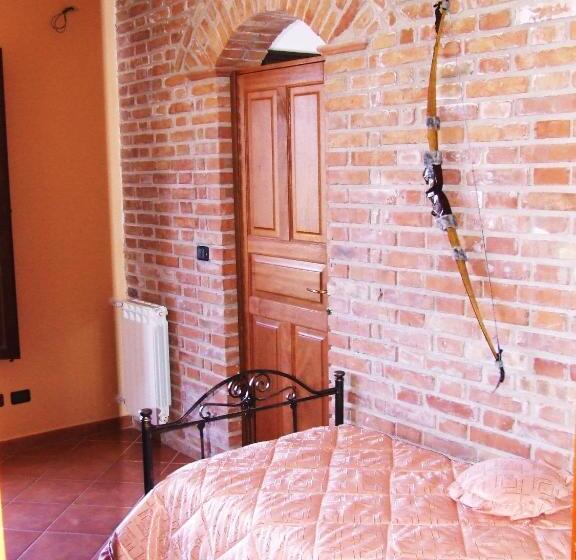 غرفة قياسية فردية مطلة علي البحر, L'uliveto