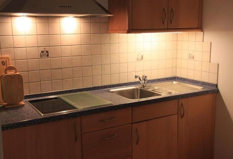 Апартаменты 2 Спальни, Planitzhof