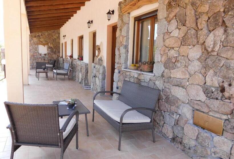 Номер Стандарт с Террасой, Munduge B&b