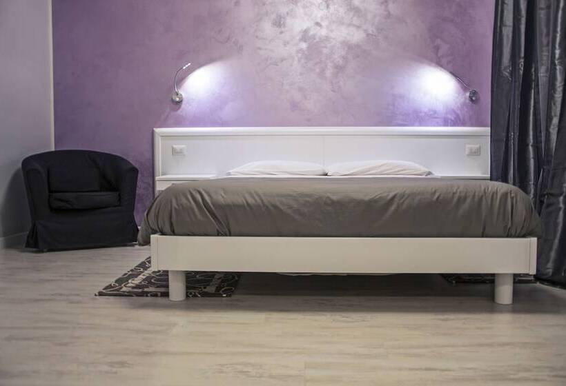 غرفة قياسية, Alibardi Alloggi