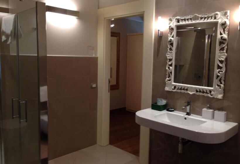 デラックスジュニアスイート, Oreste Suite