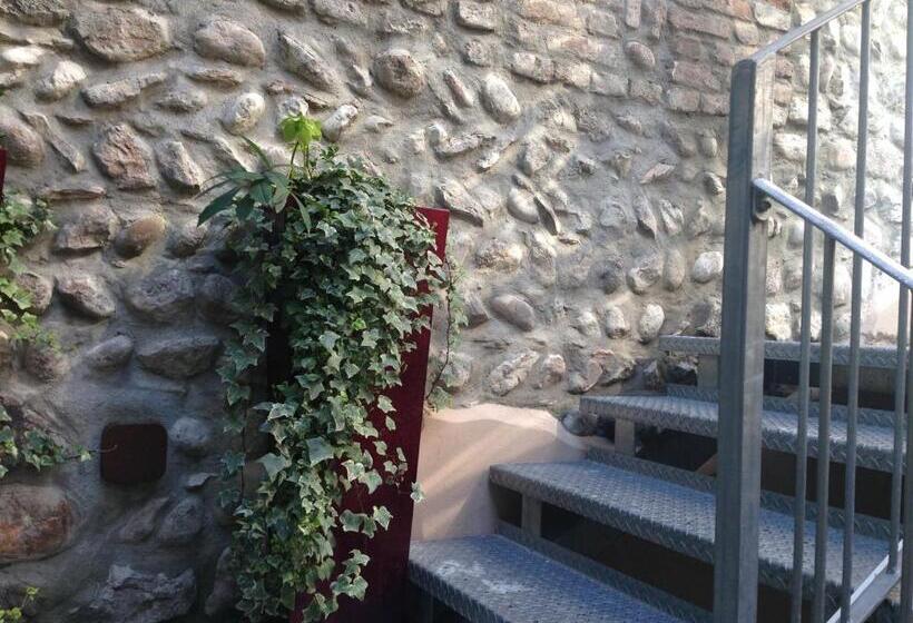 スタンダードルーム, Oreste Suite