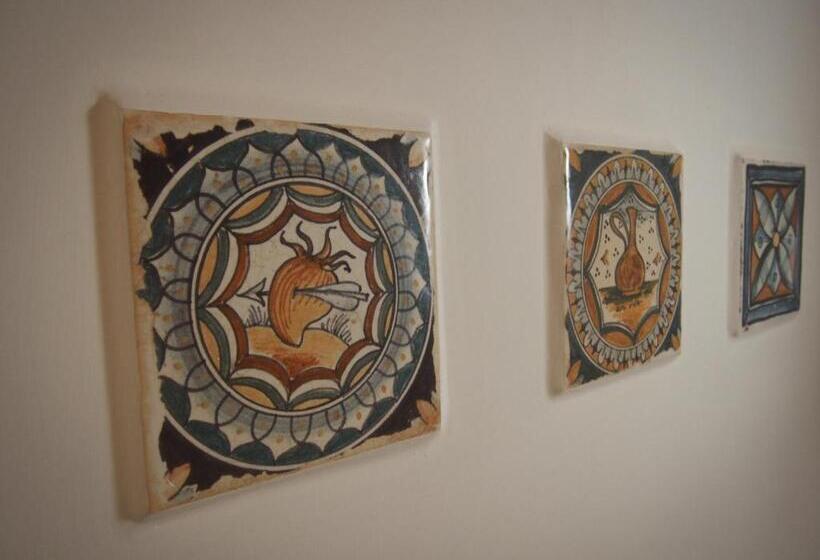 استودیوی استاندارد, Saffi 103