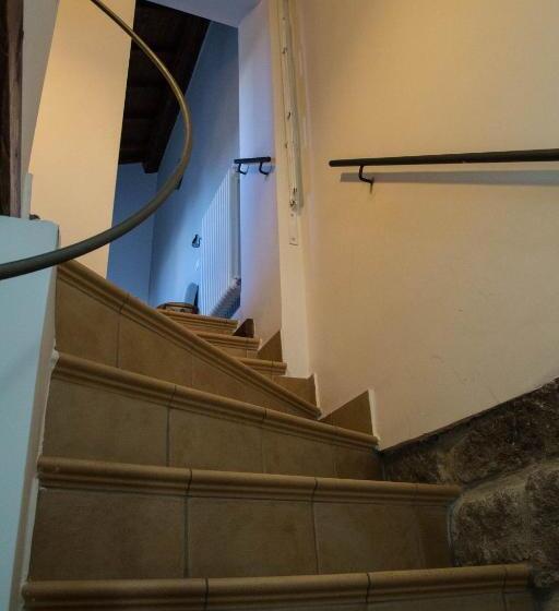 استودیوی استاندارد, Saffi 103