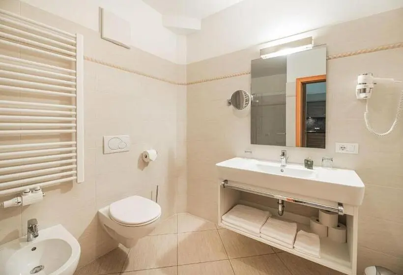 آپارتمان 2 خوابه با تراس, Chalet Residence Alpinflair