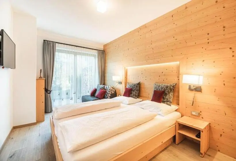 2 Bedroom Apartment With Garden, Chalet Residence Alpinflair