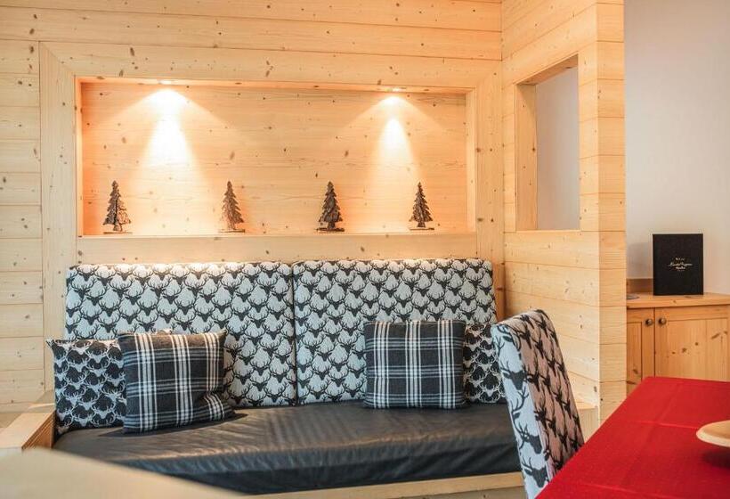 شقة غرفتين نوم مزودة بحديقة, Chalet Residence Alpinflair