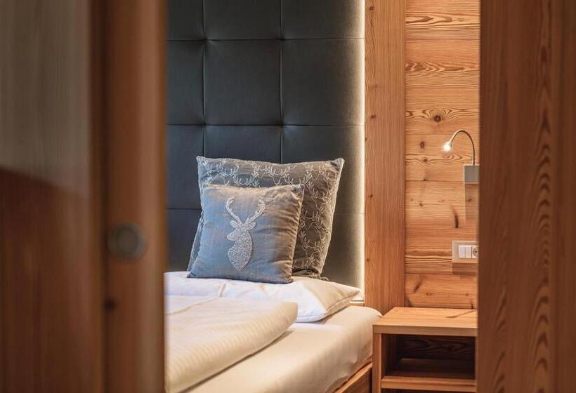 Апартаменты Deluxe 2 Спальни, Chalet Residence Alpinflair