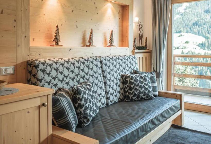 شقة غرفتين نوم مزودة بتراس, Chalet Residence Alpinflair