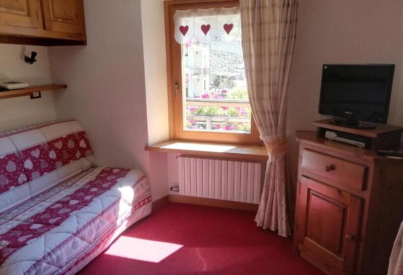 Студия Стандарт, Residence Pavou