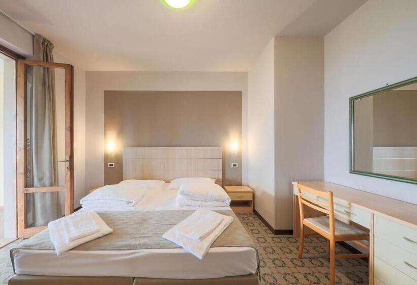 1 Bedroom Apartment Lake View, Residence San Michele