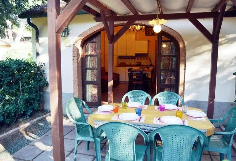 スタンダードスタジオ, Villa Bolgherello