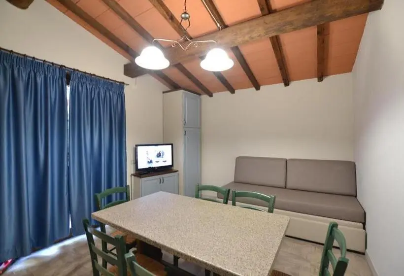 ２ベッドルームアパートメント, Villa Bolgherello