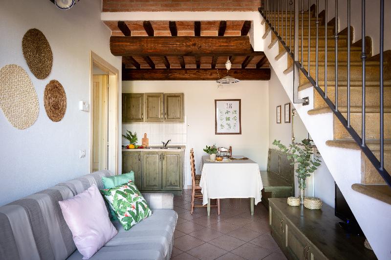 Апартаменты 3 Спальни, Borgo Verde