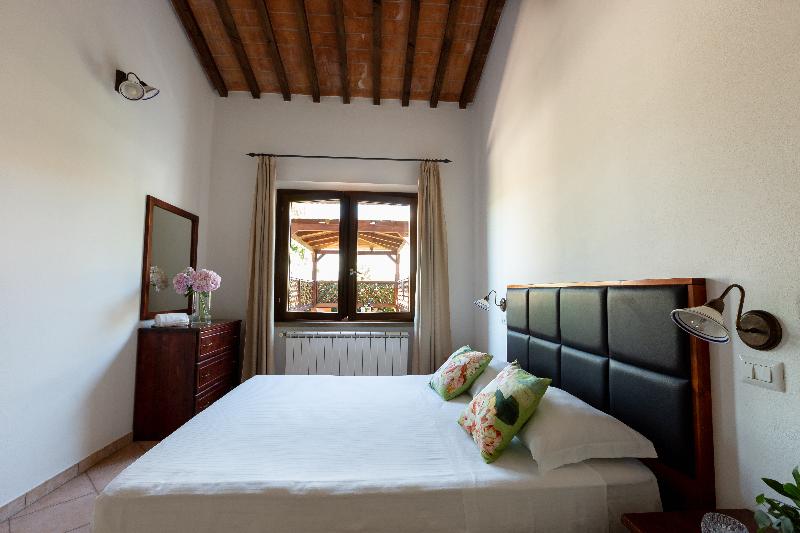 침실 3개 아파트, Borgo Verde