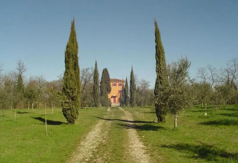 Talo 4 Makuuhuonetta, Agriturismo Antica Dimora Del Turco