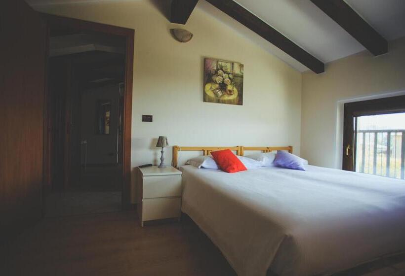 家庭间, Agriturismo Contessi
