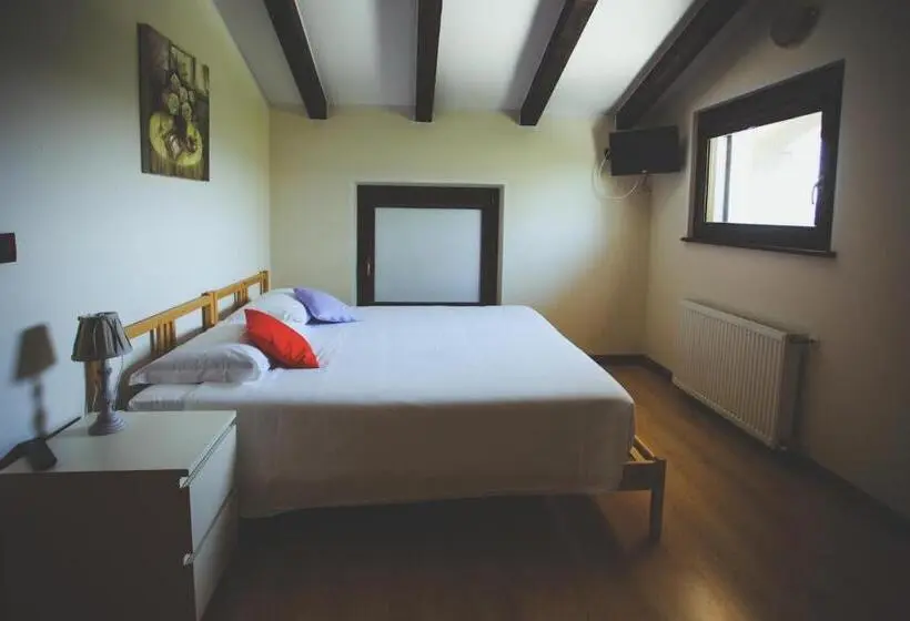 ファミリールーム, Agriturismo Contessi