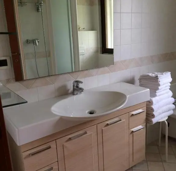 テラス付き１ベッドルームアパートメント, Agriturismo Contessi
