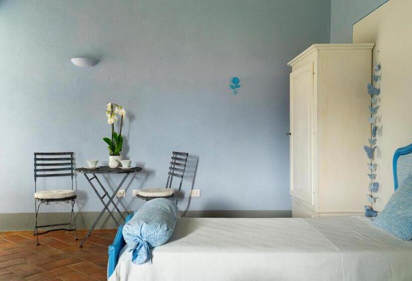 اتاق استاندارد سه نفره, Cantagrillo Boutique Resort