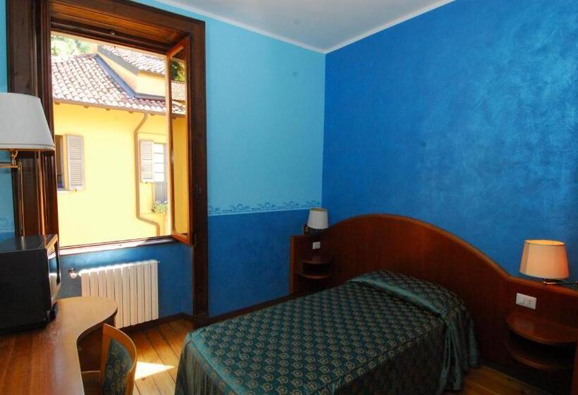 Номер Стандарт Индивидуальный Совместная Ванная, Fiò & Giò