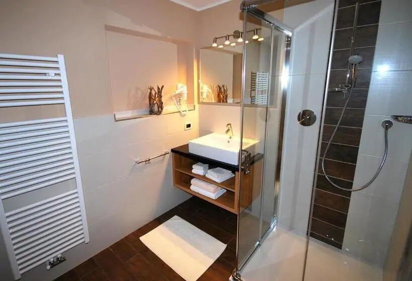اتاق سوپریور با بالکن, Monti Pallidi B&b Apartments