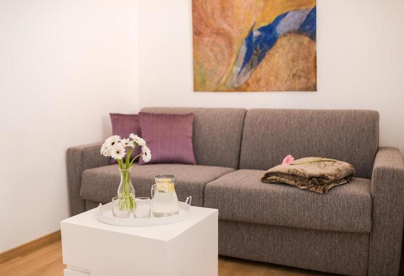 Апартаменты Deluxe 1 Спальня, Residence Désirée Classic & Design