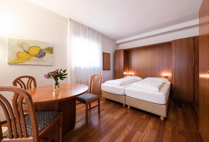 Студия Стандарт, Residence Désirée Classic & Design