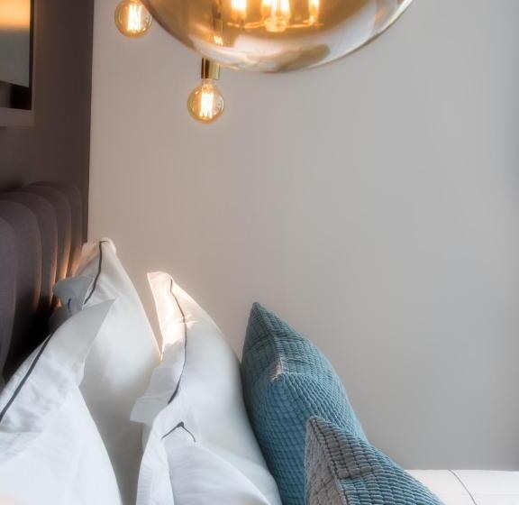 스탠다드 룸, Hôtel Restaurant Bel Ami