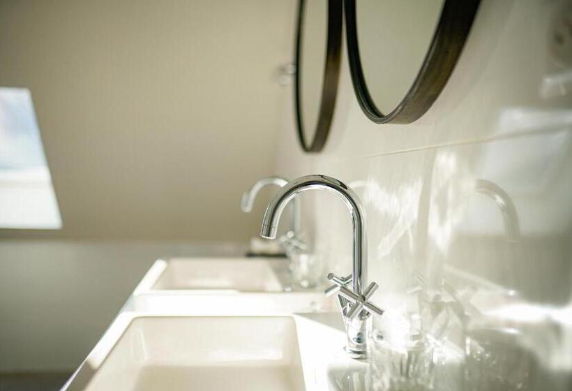 듀플렉스 스위트, Hôtel Restaurant Bel Ami