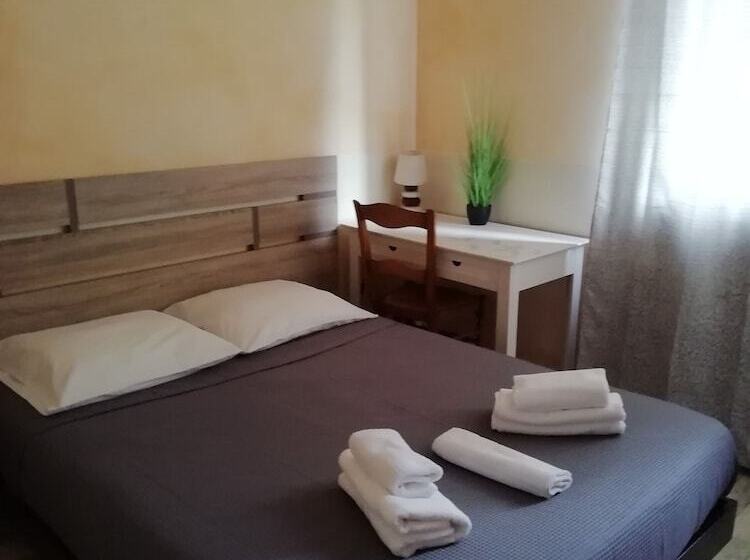 اتاق استاندارد, Hôtel De L Etoile