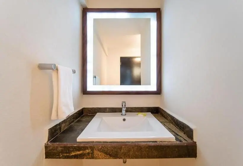 キングサイズベッドのスタンダードルーム, Villas Coral Huatulco
