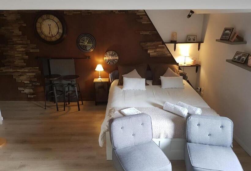 Студия Стандарт, Au Detour De Gournay