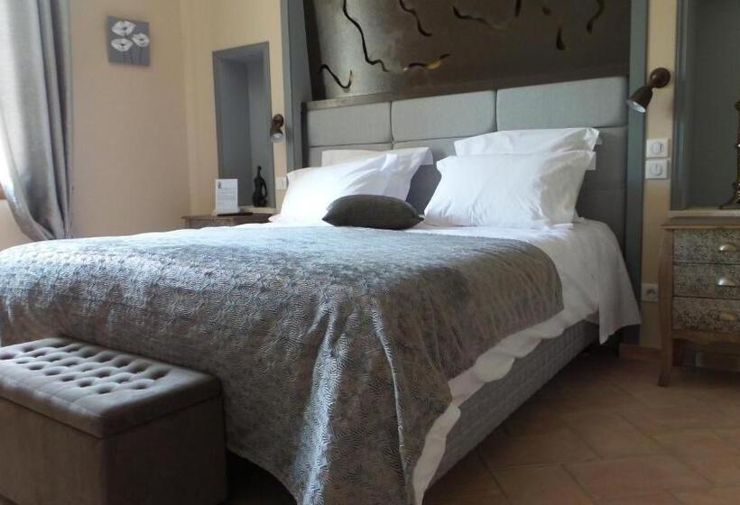 חדר סופריור, Bastide De Mazan