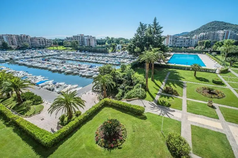 آپارتمان 2 خوابه با چشم‌انداز دریا, Cannes Marina Appart Hotel Mandelieu